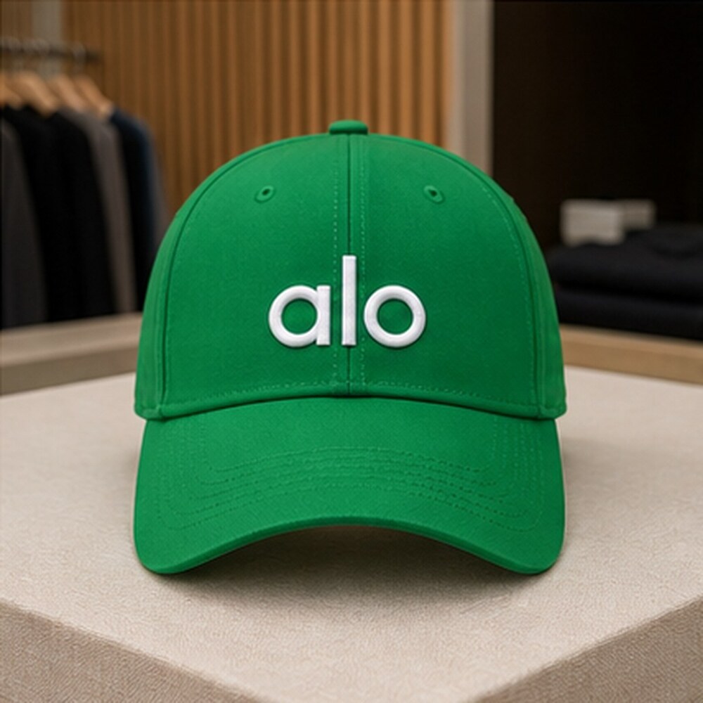 ALO Yoga Green Casual Baseball Cap Hat Activewear